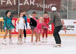 Nu poti face performanta cu un singur patinoar!