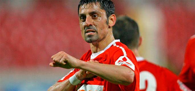 Dinamo s-a apropiat la două puncte de locul secund