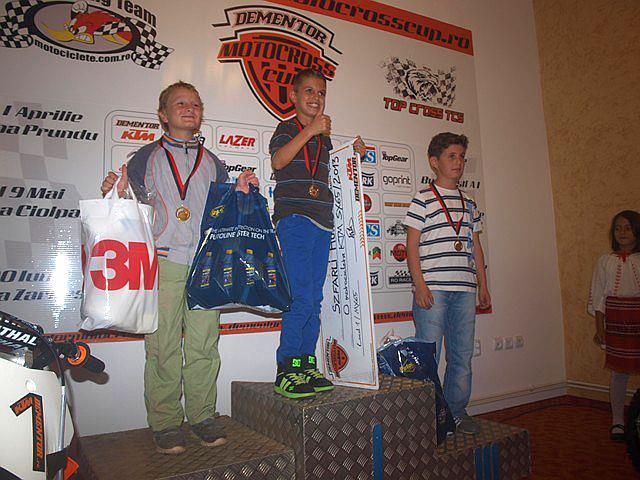 Puştii din Dementor KTM Motocross Cup ne conving că, pentru piloţi, iarna trece mai repede