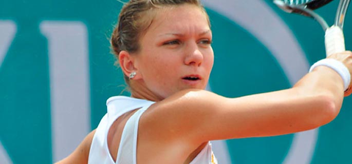 Hănescu şi Halep pe terenurile de tenis