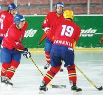 Steaua Rangers – CSM Dunărea Galaţi 6-7 la hochei