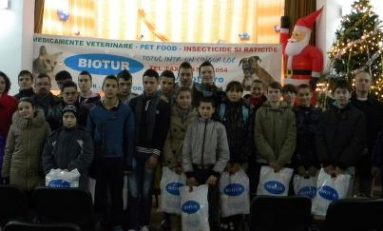 Daruri de la Moş Crăciun pentru kaiaciştii de la Turnu Măgurele