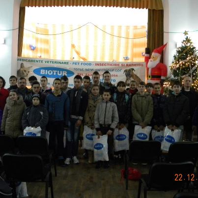 Daruri de la Moş Crăciun pentru kaiaciştii de la Turnu Măgurele