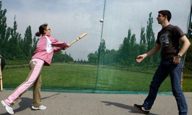 Oina are viitor la fete