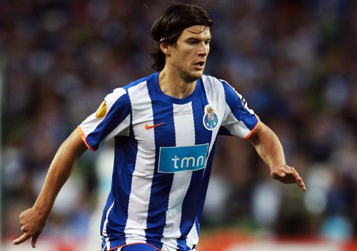 Trei români titulari, doar unul învingător