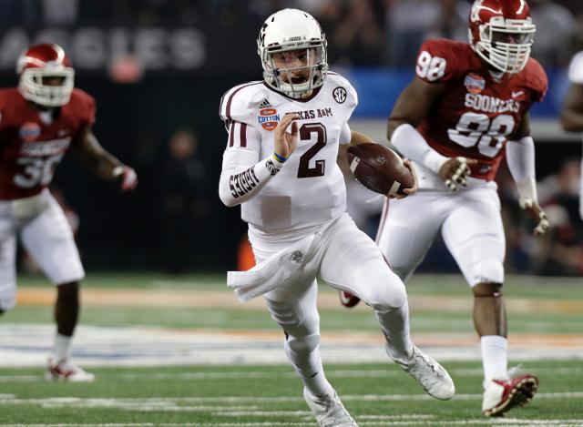 Johnny Manziel între fotbal american şi baseball