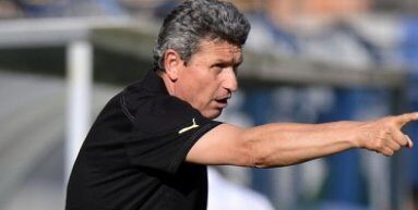 Mulțescu preia a 18-a echipă din cariera sa