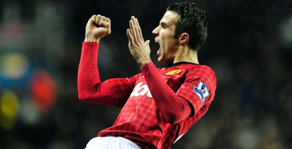 Echipele din Manchester câștigă partidele derby ale rundei cu numărul 22