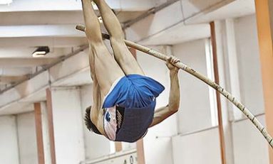 Maratonul competițional indoor continuă în weekend