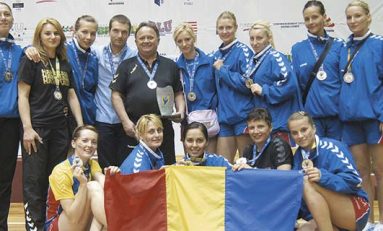 Podiumuri mondiale pentru studenţii români