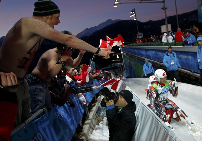 Sportivii țării gazdă au dominat Campionatele Pacifico-Americane