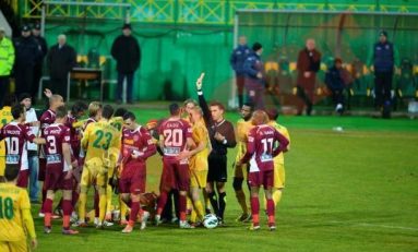 Cadu roşu direct în Vaslui - CFR Cluj