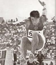 La mulţi ani, Carol Corbu!