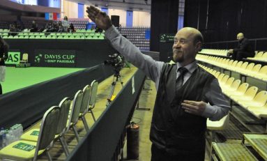 "Lenin" este iubitor de tenis