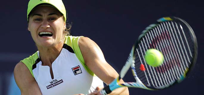 Niculescu trece de Jankovic şi merge în turul doi