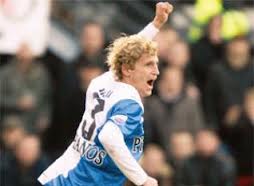 Nesu a revenit pe gazon