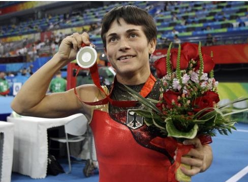 Oksana Chusovitina revine în gimnastică la aproape 38 de ani
