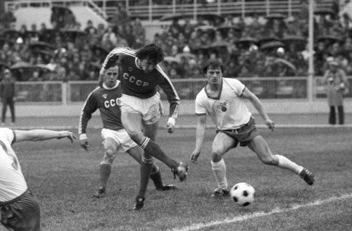 Se încearcă reînfiinţarea campionatului unional de fotbal