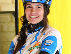 Bus Giant se întinereşte şi pedalează în 2013