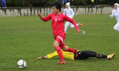 Fotbalistele în sferturi la Soci