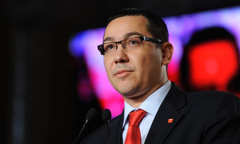 Victor Ponta la Conferinţa “Sportul românesc-moment zero”: “Nu pot eu să fac pachetul legislativ pentru promovarea sportului, dar haideți să începem odată.”