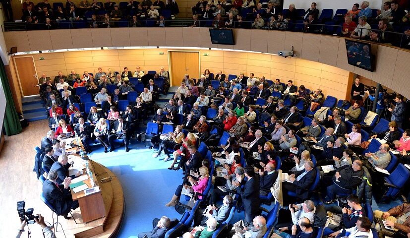 Alegeri cu surprize la toate nivelele pentru şefia Federaţiei Române de Atletism