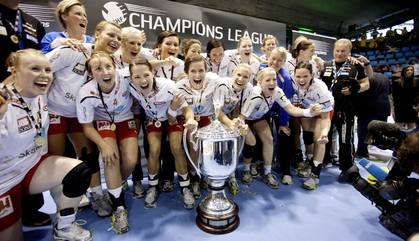 Larvik, în finala Ligii Campionilor, după o victorie clară pe terenul lui Krim