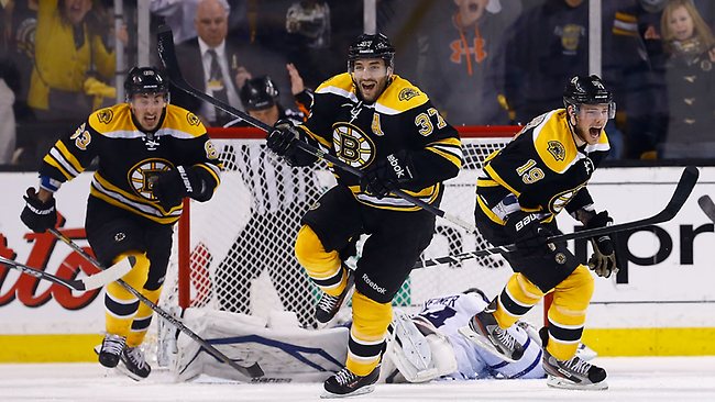 Revenire spectaculoasă pentru Boston Bruins. „Urșii” se califică în semifinalele Conferinței de Est din NHL