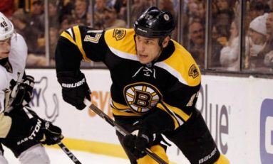 Boston Bruins avansează în finala conferinței de est din NHL