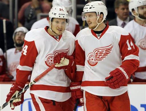 Detroit Red Wings egalează seria cu Chicago Blackhawks