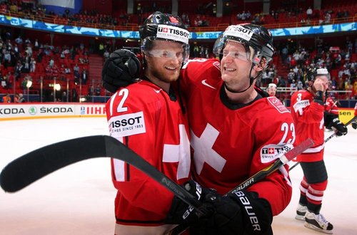 Elveția și Suedia vor juca finala Campionatului Mondial de hochei pe gheață