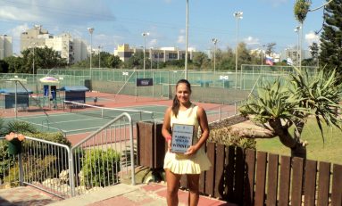 Elena Cadar, o stângace care a pășit cu dreptul în tenis