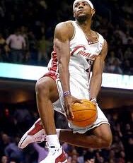 Surprize după primele meciuri din semifinalele Conferințelor NBA