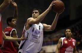 Duel ardelenesc pentru bronzul baschetului masclin