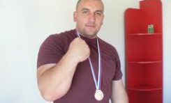 Patru medalii pentru români la Europenele de skandenberg din Lituania