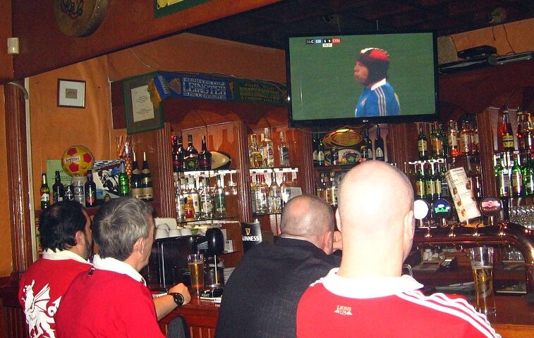 Rugby = educaţie şi socializare