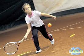 "Născuți pentru tenis", proiect în parteneriat FRT-MEN