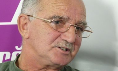 Emisiunea "Sport Revolution" de sâmbătă, dedicată nataţiei şi pentatlonului