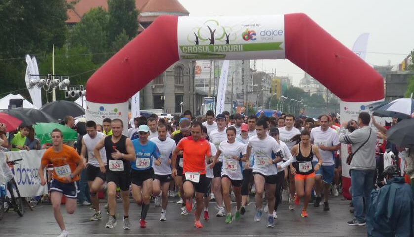 Aleargă la Crosul Pădurii în Parcul Tineretului!