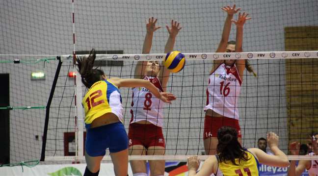 3 victorii pentru România în Liga Europeană de volei feminin