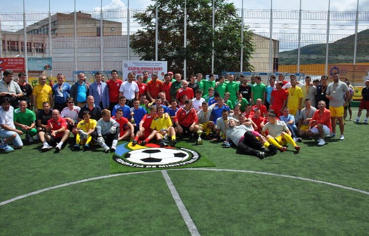 Liderii Iaşului îşi dau întâlnire pe terenul de fotbal