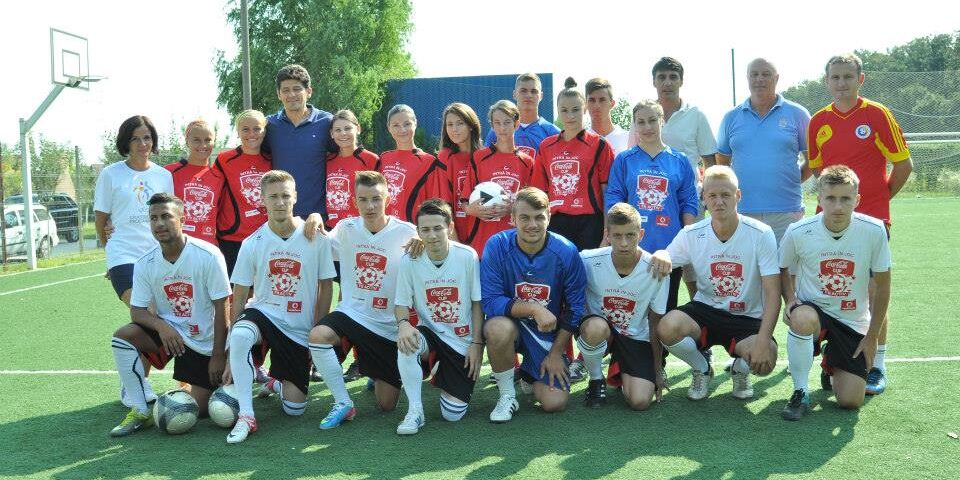 Campionii Cupei Coca-Cola s-au antrenat la baza sportivă a naţionalei de fotbal