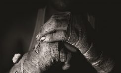 Că dacă ne-om căciuli, la ce dracu om mai trăi?!