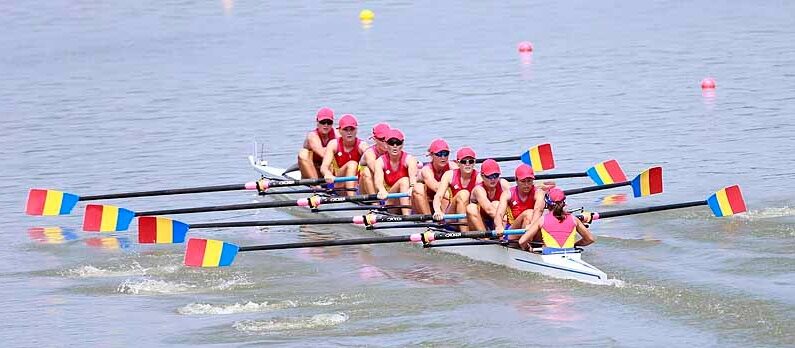 Argint pentru echipajul de 8+1 la CM de canotaj