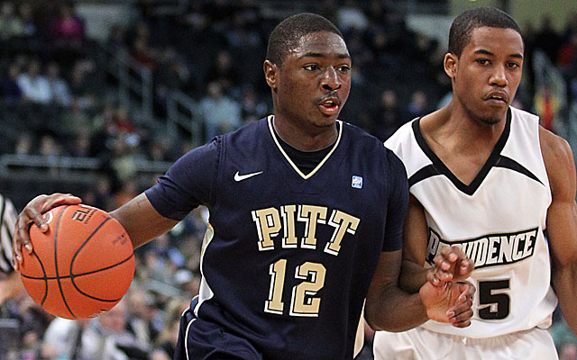 Steaua CSM EximBank a transferat un campion mondial!