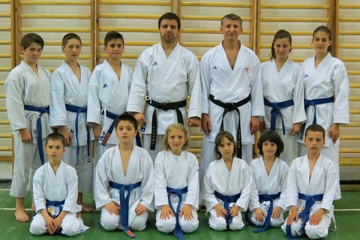 Secţia de karate SKDUN ridică nivelul CSU Braşov