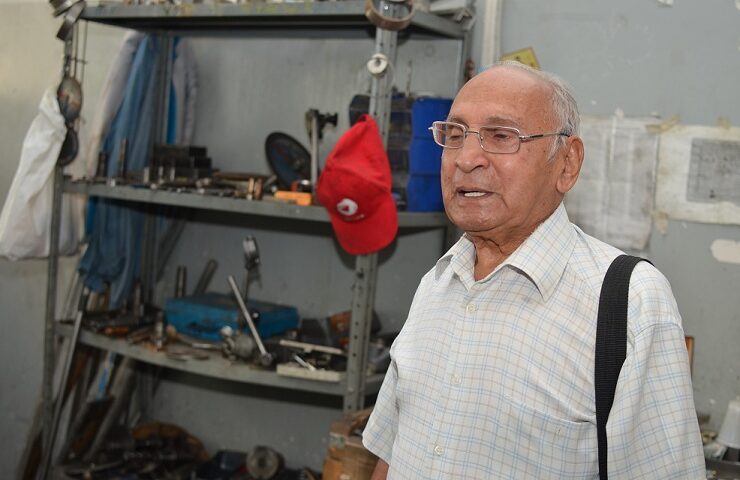 Marin Dumitrescu, pilotul care a câştigat cursa cu timpul