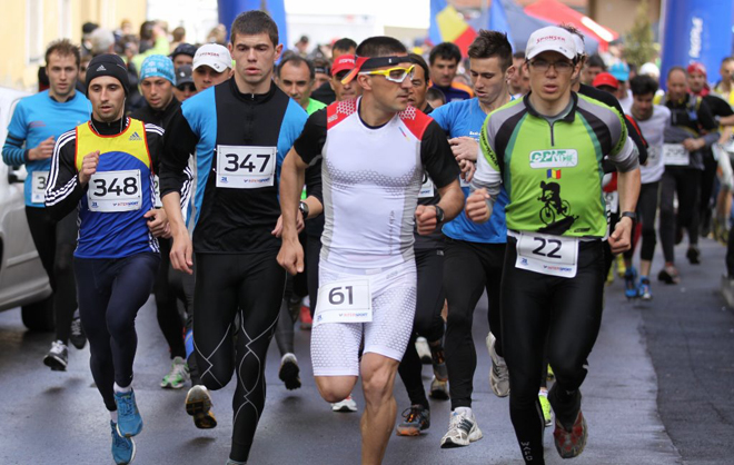 Participanţi în vârstă de 79 de ani la Maratonul Timişoarei