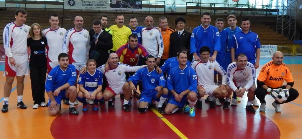 Gloriile fotbalului românesc şi-au dat întâlnire la Iaşi