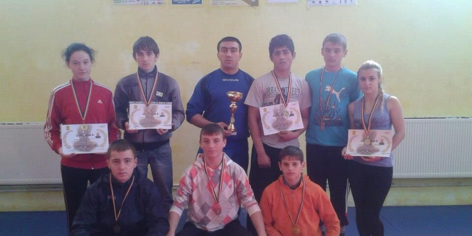 Luptătorii Călăraşiului, din nou fruntaşi